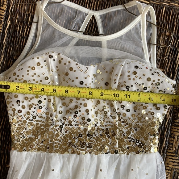 Formal dress from Macy’s size 5 NWT - Picture 6 of 9